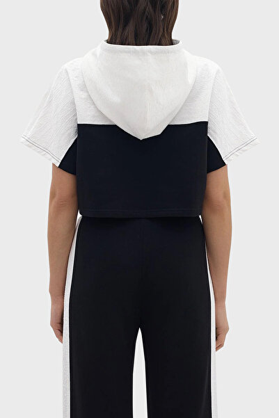 LES BENJAMINS Relaxed Fit Hooded Crop Sweat Sweat Lb24Sskisfuhd