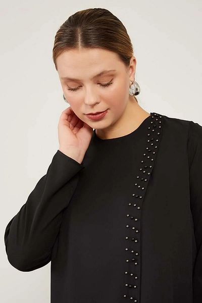 Levidor Embroidered Double Suit