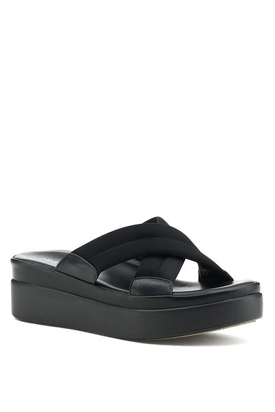 Nine West شبشب زولثر أسود للنساء