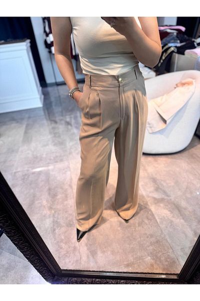 BÜŞRA PERKER Gold Button Detailed Palazzo Trousers Beige