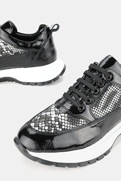 TUNAELLİ Women's Black Patent Leather Genuine Natural Leather Lace-Up Sneaker Casual Shoes