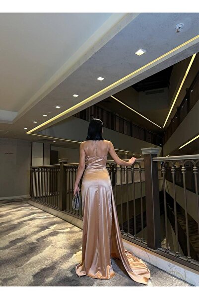 Modafeminen İnce Askılı Göğüs Drapeli Saten Elbise Vızon 582243