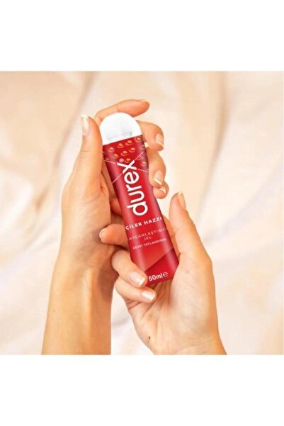 Durex Play Çilekli Kayganlaştırıcı Tekrar Kullanımlı Özel Tırtıklı Tasarımlı Prezarvatif ile