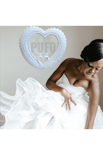 PUFO Elegant Decorative Mirror Love, 40 X 42 Cm, White - Heart, Wedding & Romance