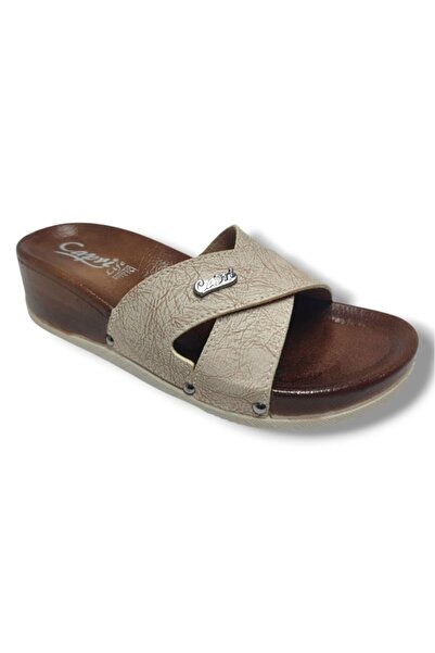 CAPRİ Γυναικείες παντόφλες Capri 9002-25 με δερμάτινο χιαστί λουράκι και αγκρ...