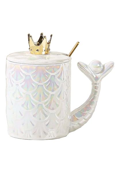 PUFO Cană ceramică Princess cu capac și linguriță pentru cafea sau ceai, 300 ml, albă