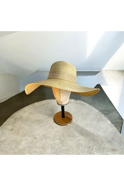 Allen Accessories Big Ecru Straw Hat