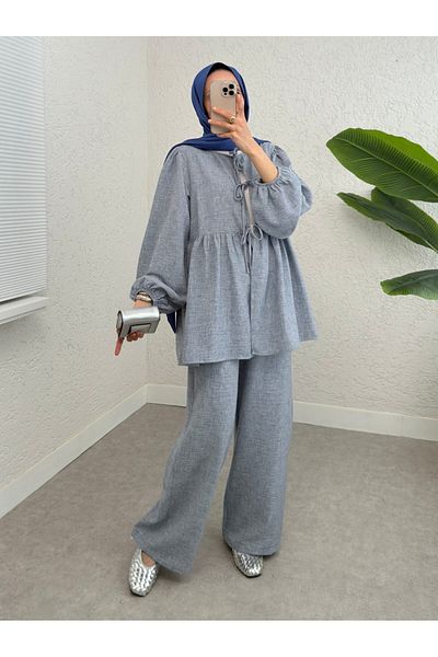 Modamorfo Costum cu mâneci cu piese și cravată în față - Ice Blue