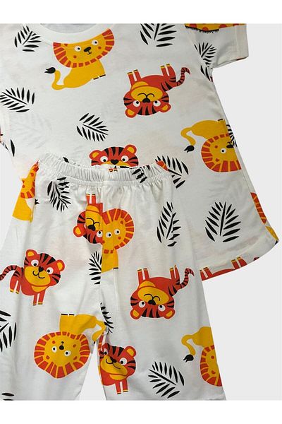 tusem butik homewear Set de pijamale de vară pentru băiat, culoare albă, cu model de leu safari, cu pantaloni scurți cu mâneci scurte