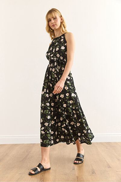 Olalook Women's Black White Floral Halter Neck Belted Woven Viscon Dress Elb-19001548