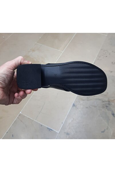 ENZO KADIN İÇİ-DIŞI HAKİKİ DERİ ANATOMİK TABAN KALIN TOPUKLU AÇIK AYAKKABI