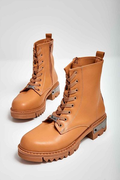 Bambi Camel Women's Boots & Booties02703021109
