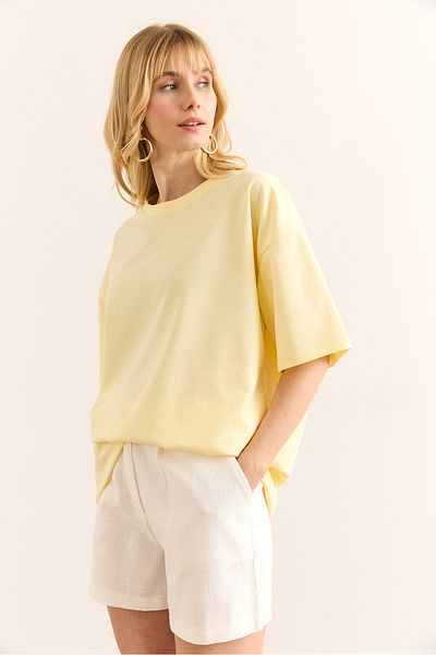 Olalook Women's Yellow Front Back Printed 2 Thread Unisex Oversize T-Shirt Tsh-19000696