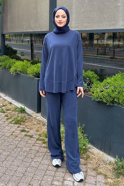 Ovn. Αθλητική φόρμα με καμπύλη λεπτομέρεια - Navy Blue