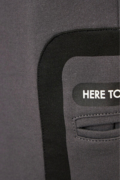 Guess Pantaloni trening copii Guess L3YQ14 Gri 140 CM