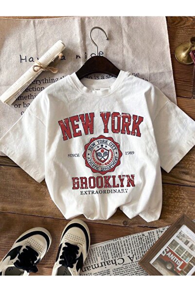 Bengi Clothing تي شيرت مطبوع بأكمام قصيرة وقصة كبيرة الحجم