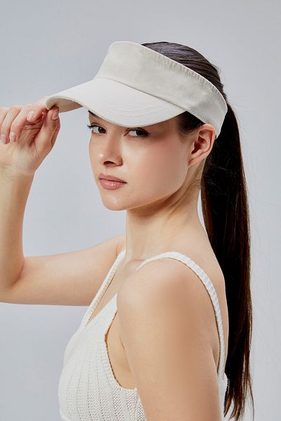 derikem Women's Basic Velcro Adjustable Tennis Visor Golf Cap Sunscreen Visor