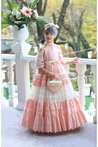 Ribbon kids Φόρεμα Princess με μακριά δαντέλα με λεπτομέρειες από τον ώμο + τσάντα + ζώνη + κορδέλα μαλλιών 4 συνδυασμός