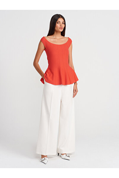 Dilvin 10741 Kayık Yaka Volanlı Triko Bluz-A.Kırmızı