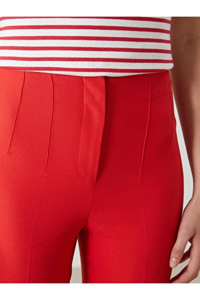 LC Waikiki Γυναικείο παντελόνι Dar Fit (S5)