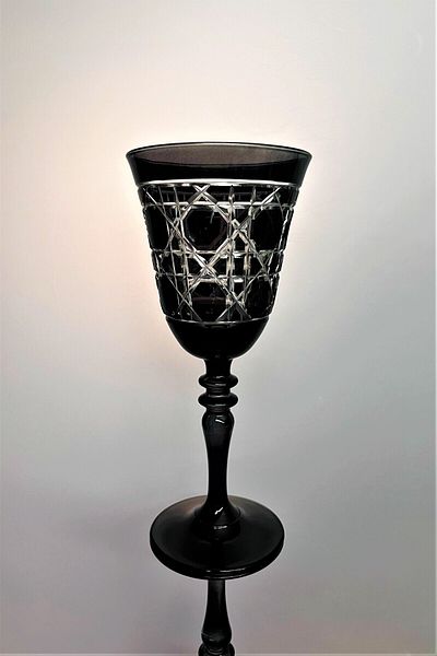 DECOSTYLE Gloria Hand Cut Colorful Goblet Glass 270 cc