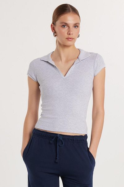 Tudors Γυναικεία Modal Fabric Slim Fit Slim Fit Κοντό μανίκι V λαιμόκοψη γκρι μπλούζα