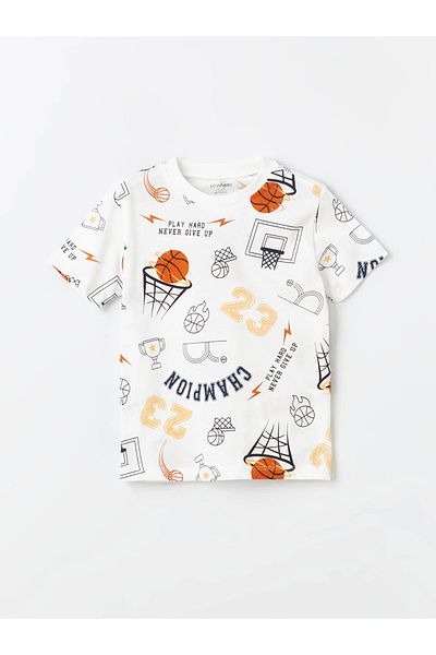 LC Waikiki Lcw Kids Ecru Crew Neck Printed Baby Boy T-Shirt and Shorts Set of 2