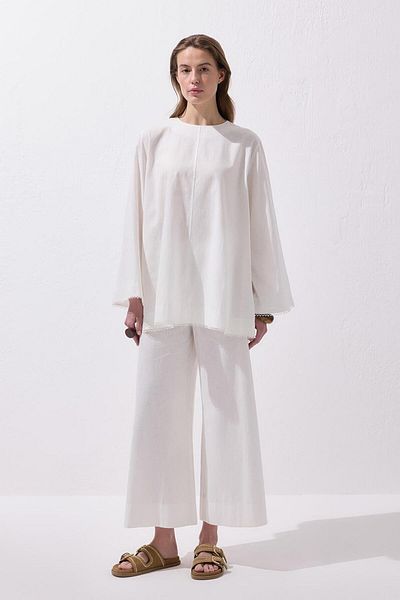 KADRİYE BAŞTÜRK Faye Scalloped Linen Blouse Trousers Suit Ecru