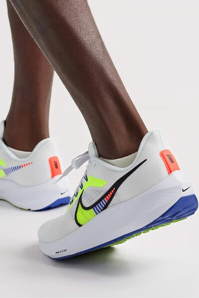 Nike Air Zoom Pegasus 39 Running Erkek Beyaz Koşu & Antrenman Ayakkabısı