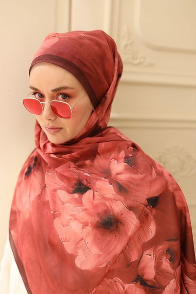 Silk Home Magnolia Pattern Naria Shawl