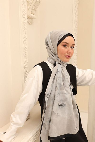 Silk Home Magnolia Pattern Naria Shawl