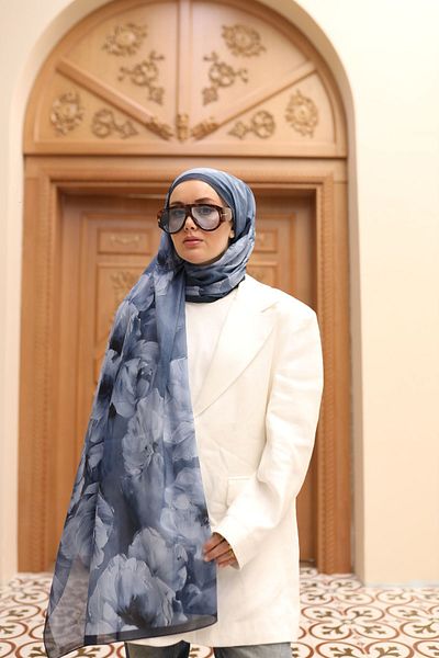 Silk Home Magnolia Pattern Naria Shawl