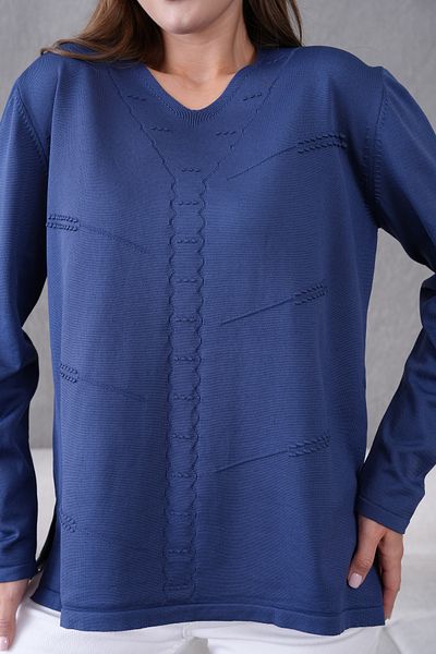 Lamierra Knitwear Young Mother Seasonal V-Neck Sweater