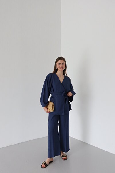 Laluvia Navy Blue Tied Kimono Set - 8685