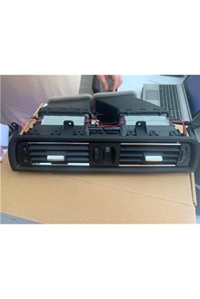gkl 64229209136 BMW KLİMA KALORİFER IZGARASI ÖN ORTA (KOMPLE KROMLU) BMW F10 ...