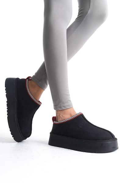EMOYRA Darcy Black Daily Mini Winter Bootie