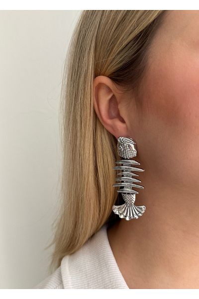 KİLİGİSTANBUL Fish Bone Earrings