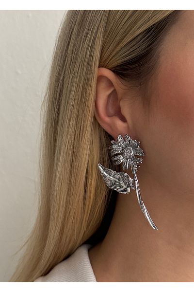 KİLİGİSTANBUL Leafy Flower Earrings 8 cm
