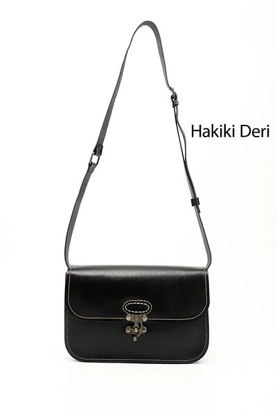 GÖNDERİ(R) Women / Girls Black Vaketa Genuine Leather Shoulder and Messenger Bag