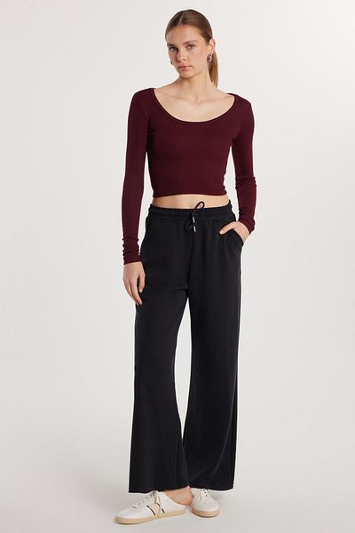 Tudors Women's Relax Fit Relaxed Cut Modal Fabric Elastic Waist Wide Leg Black Sweatpants