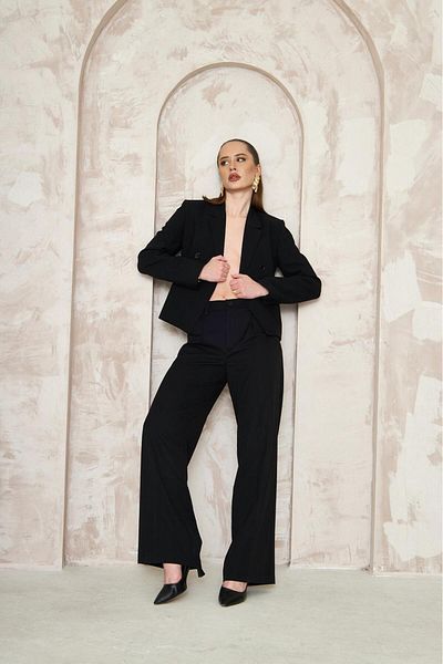 LA PANTE Black Buttoned Women's Jacket