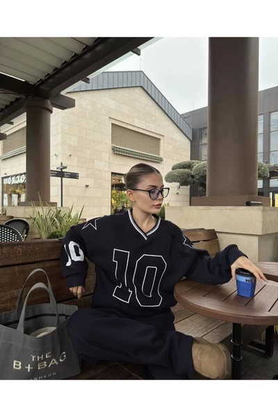 MÇ Plus    V-Neck Three Thread Sweat Set - Black