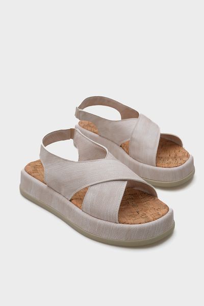 Capone Outfitters Dámské sandály Dena na klínovém podpatku s křížovým páskem