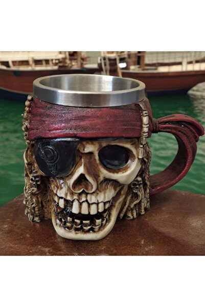 PUFO Crazy Pirate skull-shaped metal beer mug, 380 ml