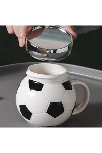 PUFO Ceramic mug with lid Love Play Football for coffee or tea, 350 ml, black/white