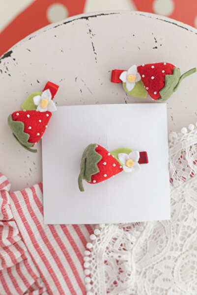 chipiques Dolgulu Boncuk Işlemeli Keçe Çilek Toka