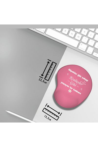 IVART I'M a Woman Who Works Like a Dog and Lives Like Queens Printed Oval Mouse Pad with Wristband Support