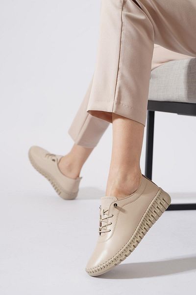 Moda Pie Дамски обувки Metase Sole Sewn от естествена кожа, бежов цвят