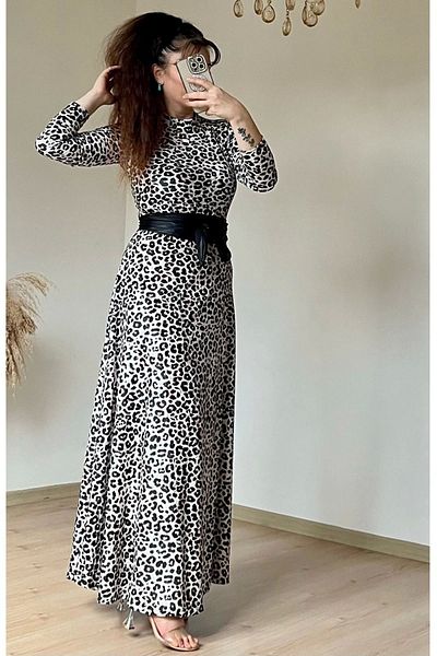 azra moda Turtleneck Cream Leopard Velvet Dress