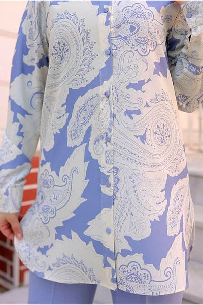 Moda Rosa 25Y7570 - Soft Blue - Motif Pattern Shirt Suit